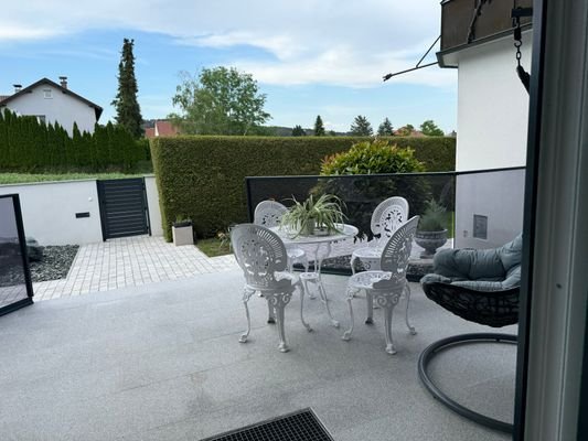 Terrasse Vorgarten