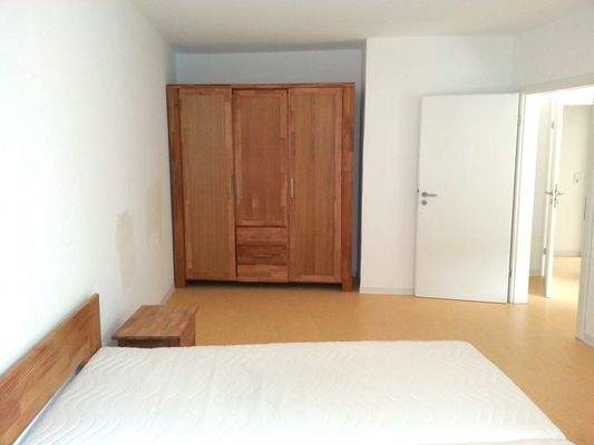 Geräumiges Schlafzimmer