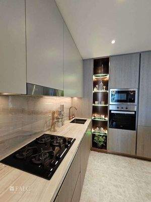 Küche mit Elektrogeräten