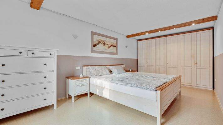 Schlafzimmer OG Haupthaus 