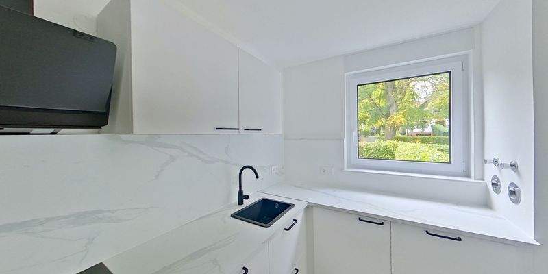 Küche vor dem Fenster