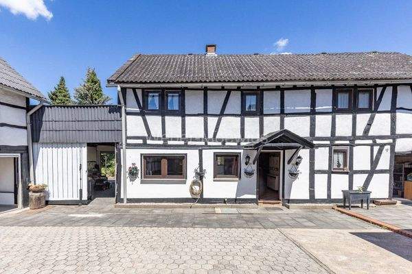 3489 Gebäude 1 WE 2 + Gartendurchgang