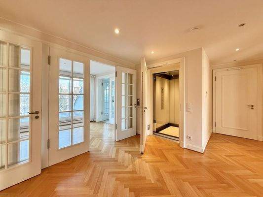 Aufzug in die Wohnung