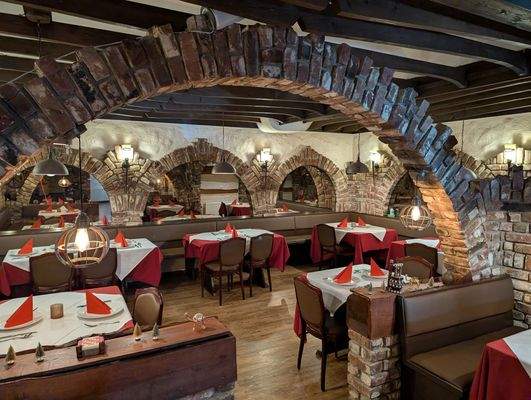 Gastraum im meditarranen Look