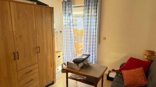 2. Kinderz., Gäste, oder Büro mit Balkonzugang