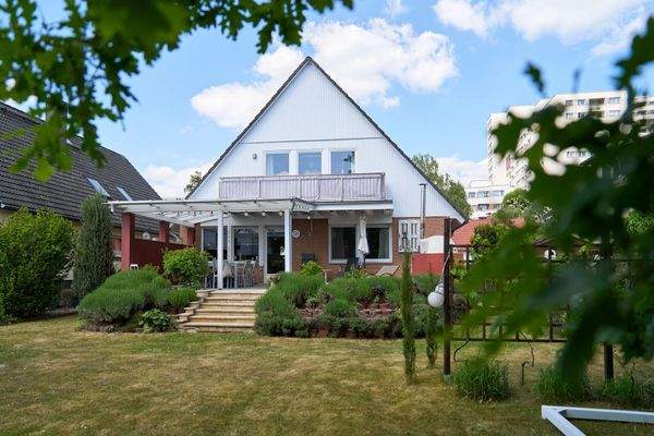 Natur pur mit Terrasse