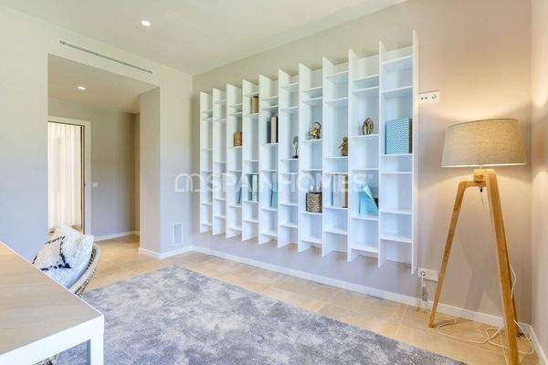 Luxury Seafront Flats Amid Nature in Begur