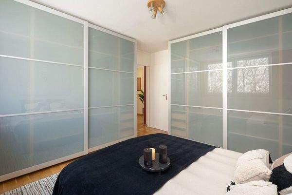 ... inkl. Einbauschränken