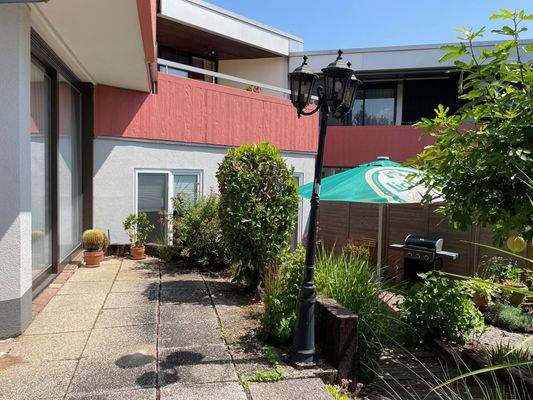 Terrasse vor dem Schlafzimmer 1