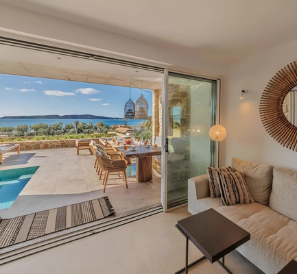 7.Exklusive Villa mit Meerblick und Pool in Gialov