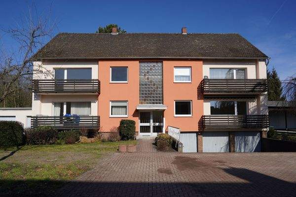 insgesamt 4 Wohneinheiten