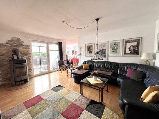 Wohnzimmer mit Kaminofen