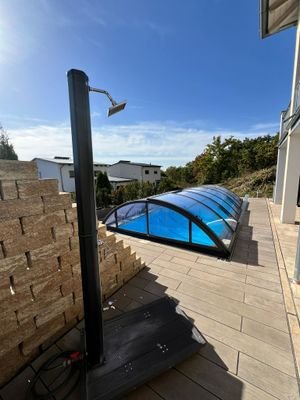 Pool (geschlossen)