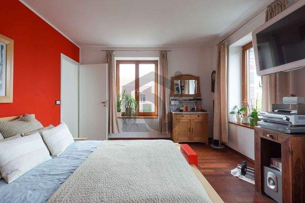 Schlafzimmer im 2.OG