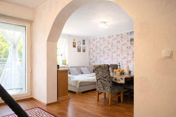 Durchgang Ess- in Wohnzimmer