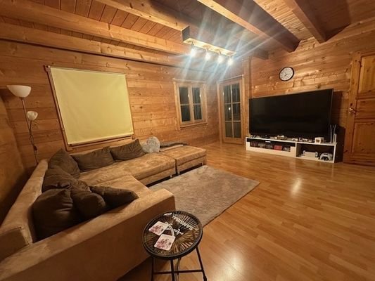 großes Wohnzimmer