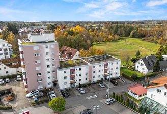 Aussenansicht mit Umgebungsbebauung