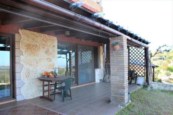 Großes Steinhaus mit Tauchbecken in Apokoronas