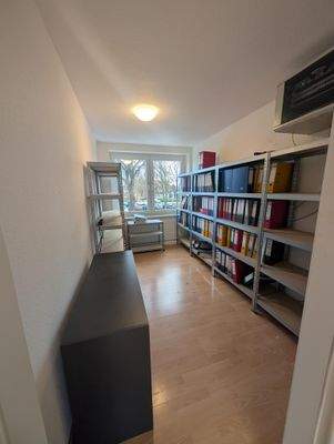 Büro 4 oder Lager.jpg