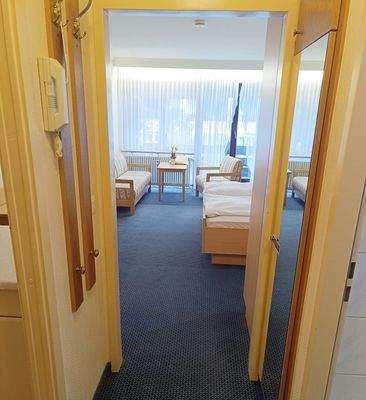 GRI Hof 234 Flur , Wohnen 1