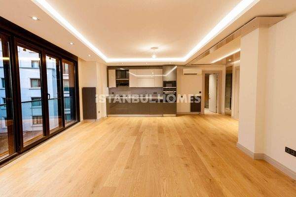 Ready to Move Apartments 550 m from Taksim Square in Beyoglu