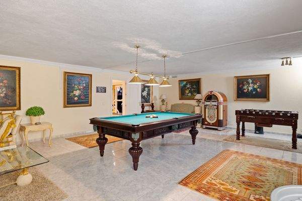 Photo: Villa in Nueva Andalucia