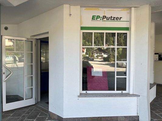 Kiosk_Werbefläche_Sand in Taufers_Bürofläche