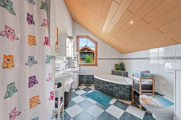 2025-05-23-S01073-035