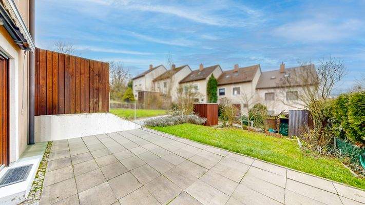 Terrasse in idealer Süd Westausrichtung