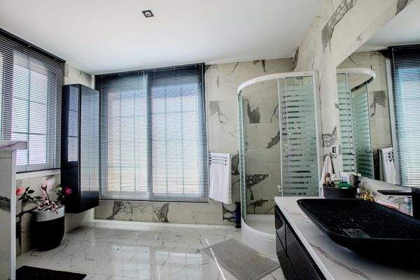 Sea-View-Villa-in-Hurghada  (11).jpeg