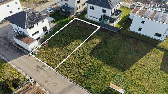 Linke Doppelhaus Hälfte 