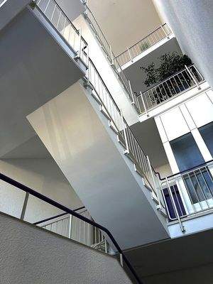 Heller Treppenaufgang