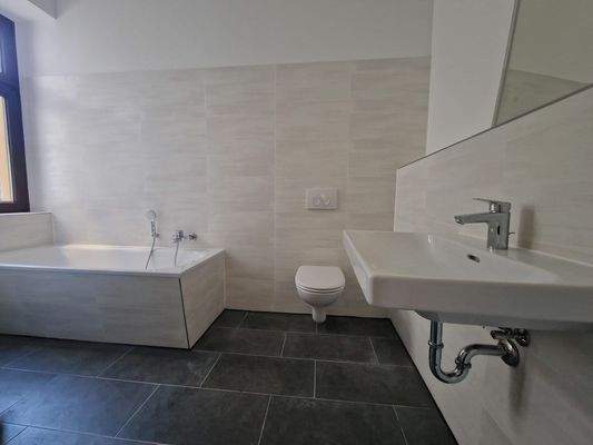 Schönfelder Str.21 WE05 Bad-Beispiel