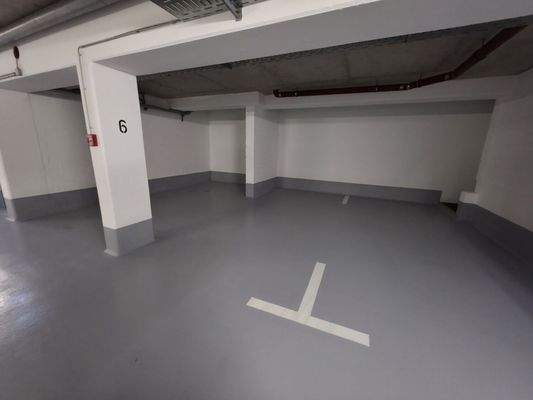 Tiefgaragenstellplatz-Nr. 6