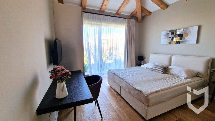 BEISPIEL SCHLAFZIMMER