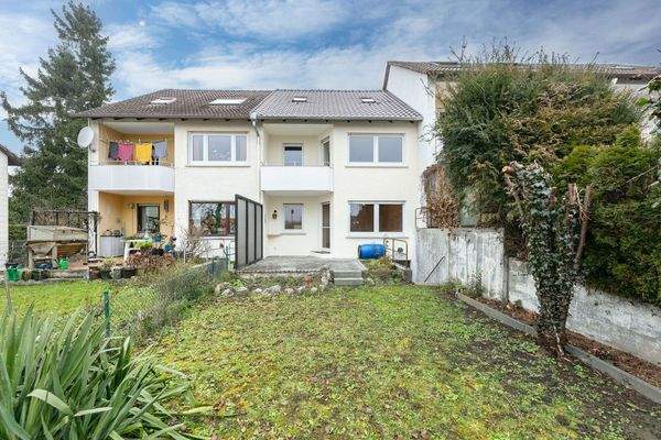 Garten und Außenansicht