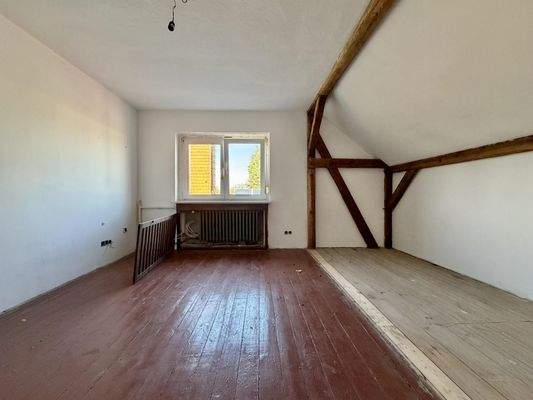 Zimmer 2 im Dachgeschoss