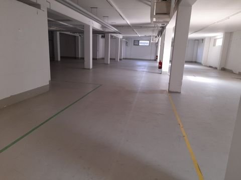 Dettingen unter Teck Halle, Dettingen unter Teck Hallenfläche