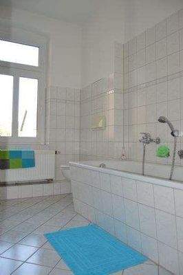 vergleichbares Bad mit Badewanne