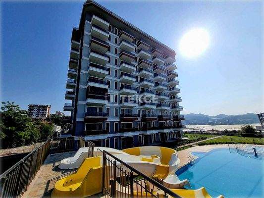 Sea View Ready to Move Apartments in Alanya Demirtaş