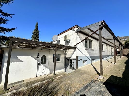 Bungalow mit Nebenraum