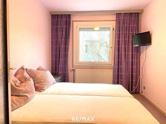 Hofseitiges Schlafzimmer