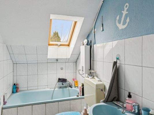Badezimmer im Dachgeschoss