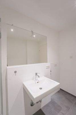 Masterbad untere Ebene