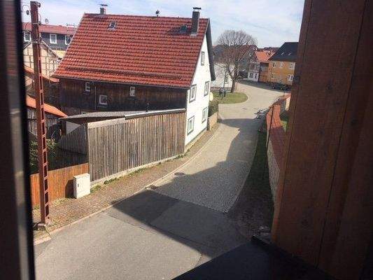 Blick auf die ANliegerstraße