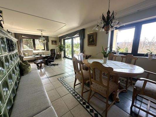 Wohn- und Essbereich