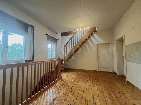 Treppe ins Dachstudio