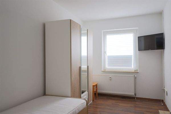 Zimmer Whg. 6/ 2. OG links