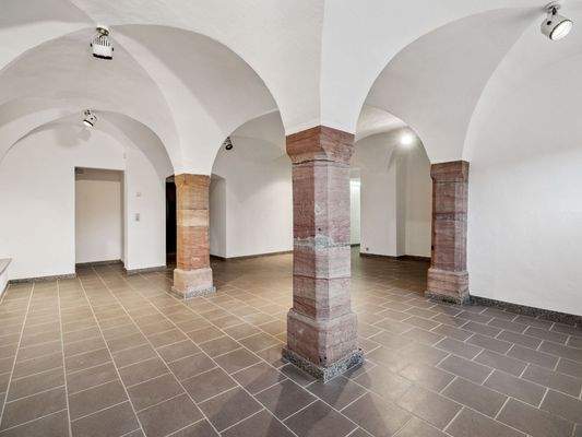 Gewerbefläche in Souterrain 