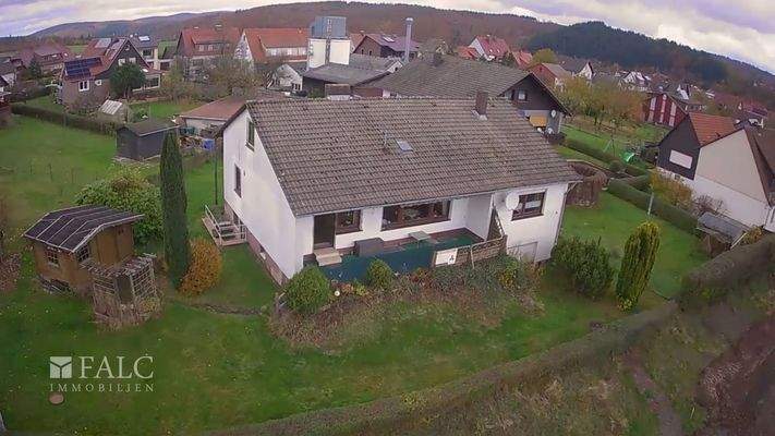 Drohenbild Hausrückseite